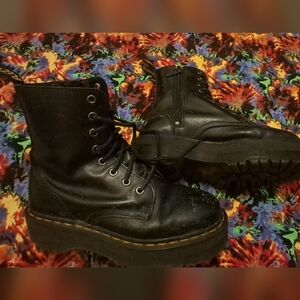Dr. Marten Black Boots